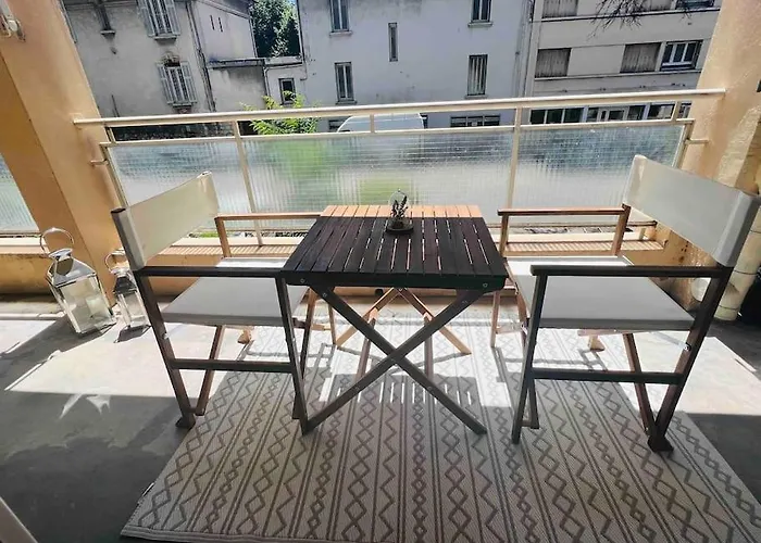 Logement A 10 Minutes A Pied De La Gare Centre